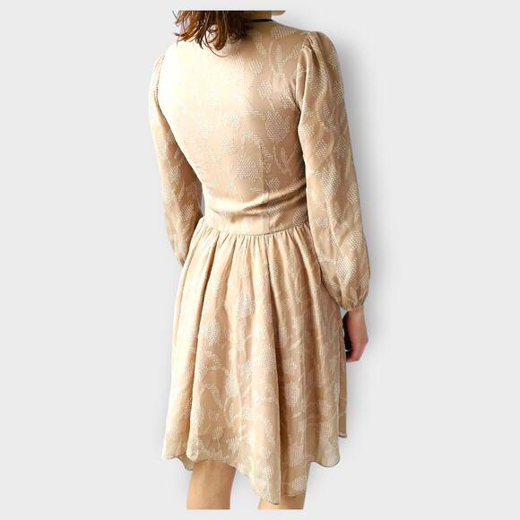 Love & Liberty Dress Long Sleeve Silk Fit and Flare Scoop Neck Blush Size 0 - Picture 2 of 13